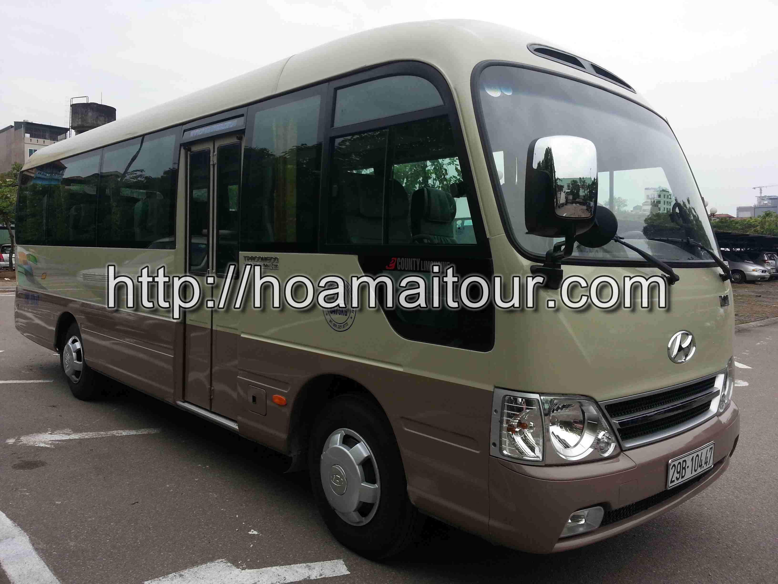 Cho thuê xe 29 chỗ giá rẻ tại công ty Hoa Mai